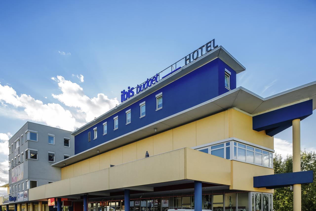 Ibis Budget Salzburg Airport - Self-Check-In Himmelreich Dış mekan fotoğraf
