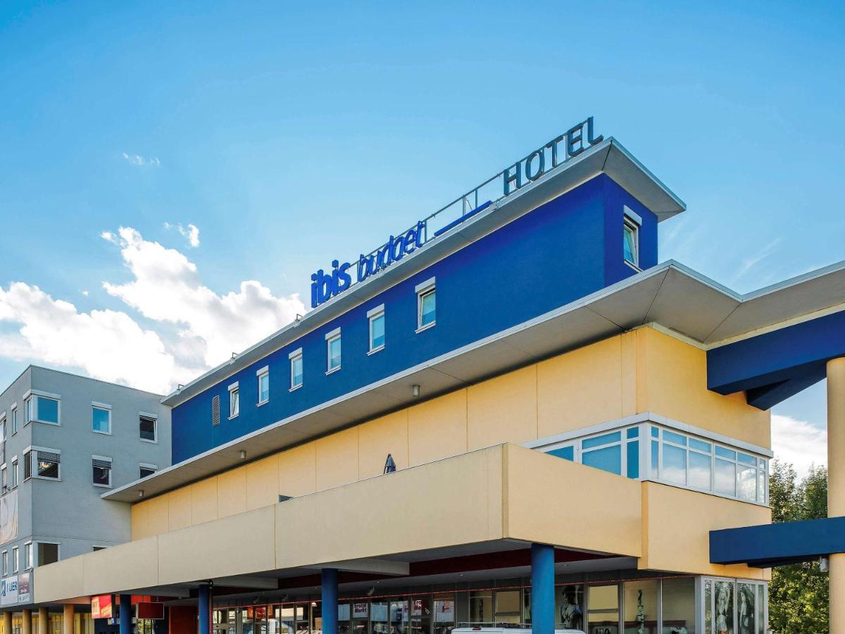Ibis Budget Salzburg Airport - Self-Check-In Himmelreich Dış mekan fotoğraf